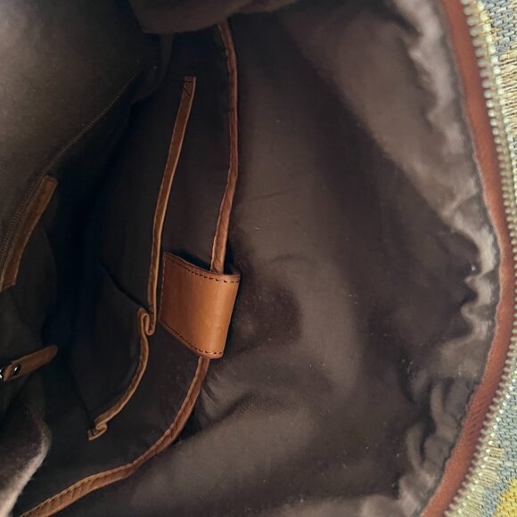 Vilenca Holland Large Leather Backpack - Picture 4 of 10